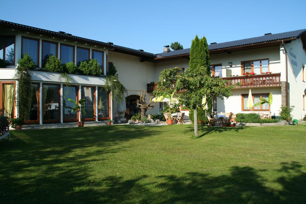 Beautyfarm Landhaus Servus Velden am Wörthersee Exterior foto